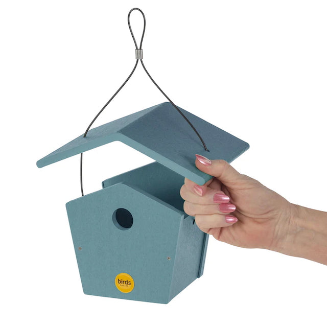 Birdhouse - Wren - Recycled Plastic w Liftable Lid