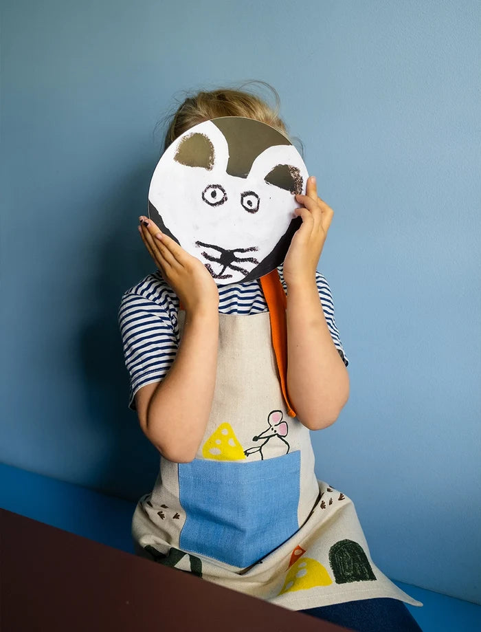 CAT AND MOUSE CHILD APRON