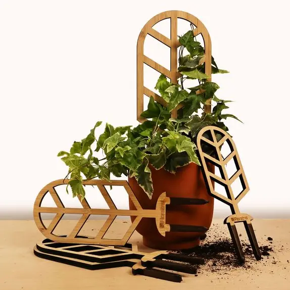 Floratrel - Indoor Houseplant Trellis - The Gardener