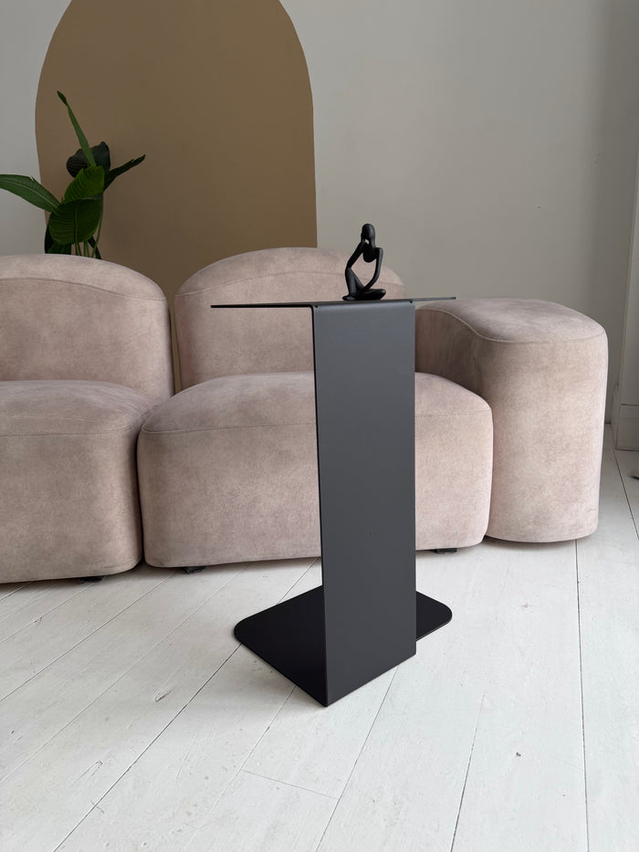 Modern Minimalist Metal Side Table, Coffee table
